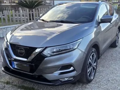 Usata Nissan Qashqai N-Connecta 110 CV (80 kW) 2017 SUV