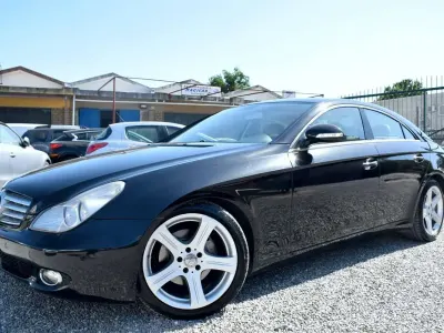 Usata Mercedes CLS320 224 CV (164 kW) 2006 Nero Coupé