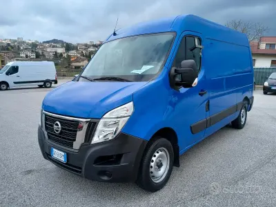Usata Nissan Interstar 135 CV (99 kW) 2022 Blu Furgone