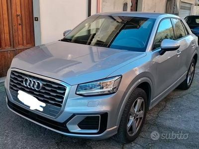 Begagnad Audi Q2 116 HK (85 kW) 2020 Grå SUV