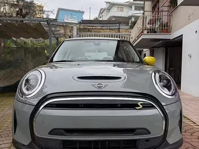 Usata Mini Cooper SE 2022 Utilitaria