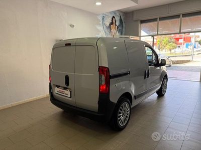 Usata Fiat Fiorino 77 CV (56 kW) 2010 Grigio Monovolume