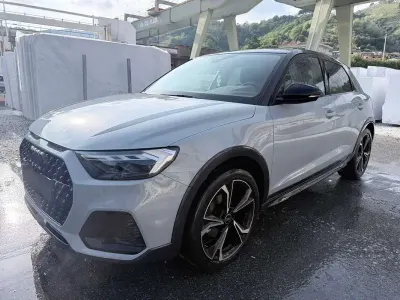 Usata Audi A1 Ambiente 116 CV (85 kW) 2024 Grigio SUV