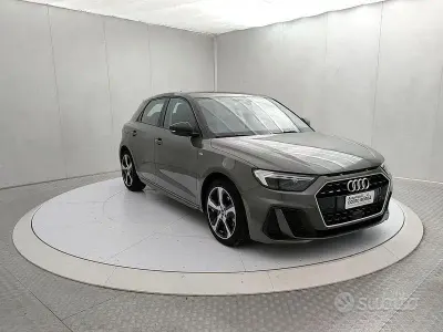Usata Audi A1 S-Line 116 CV (85 kW) 2025 Grigio SUV