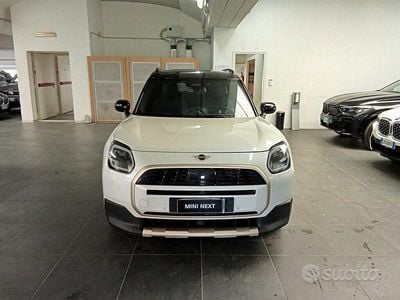 Usata Mini Countryman Favoured 170 CV (125 kW) 2024 Bianco SUV