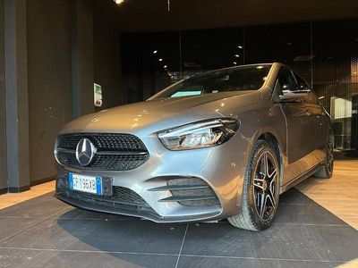 Usata Mercedes E250 218 CV (160 kW) 2023 Grigio Monovolume