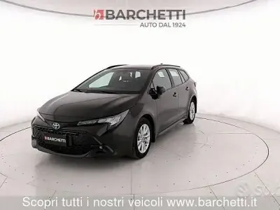 Usata Toyota Corolla Active 98 CV (72 kW) 2024 Marrone Station wagon