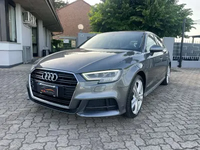 Usata Audi A3 Admired 131 CV (96 kW) 2020 Grigio Berlina