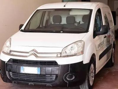 Usata Citroën Berlingo 69 CV (50 kW) 2015 Bianco Monovolume
