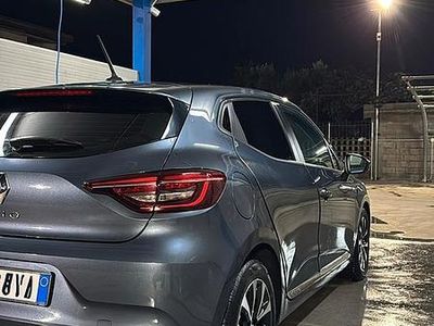 Usata Renault Clio V 86 CV (63 kW) 2021 Berlina