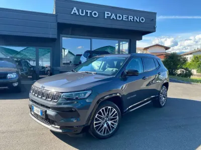 Usata Jeep Compass Summit 131 CV (96 kW) 2025 Graphite grey SUV