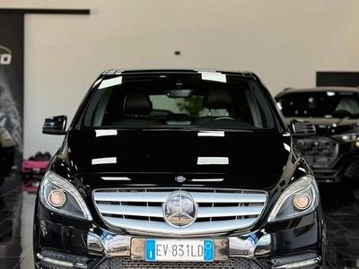 Usata Mercedes B180 109 CV (80 kW) 2014 Nero Monovolume