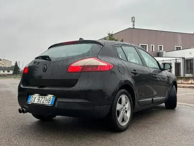 Usata Renault Mégane III 110 CV (80 kW) 2009 Nero Berlina