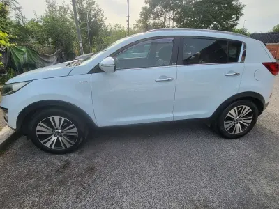 Second-hand Kia Sportage 184 CP (135 kW) 2015 Alb SUV
