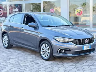 Usata Fiat Tipo Business 120 CV (88 kW) 2018 Grigio Berlina