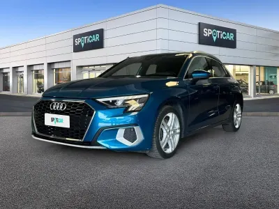 Usata Audi A3 Business 150 CV (110 kW) 2021 Blu Berlina