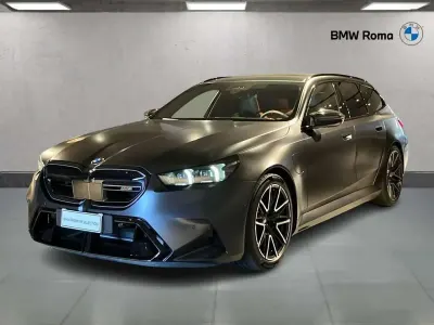 Usata BMW M5 Comfort Edition 727 CV (534 kW) 2026 Bmw individual frozen deep grey metallic Station wagon