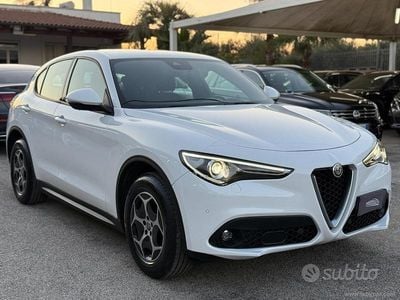 Usata Alfa Romeo Stelvio 190 CV (139 kW) 2022 Bianco SUV