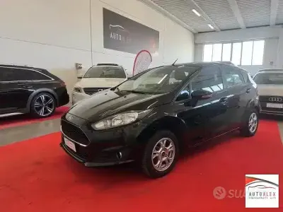 Second-hand Ford Fiesta 95 CP (69 kW) 2016 Negru Hatchback