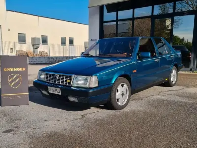 Usata Lancia Thema 214 CV (157 kW) 1987 Verde Berlina