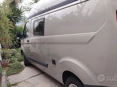 Usata Ford Transit Custom 125 CV (91 kW) 2025 Furgone