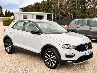 usata VW T-Roc 1.6 TDI SCR Style BlueMotion Tech