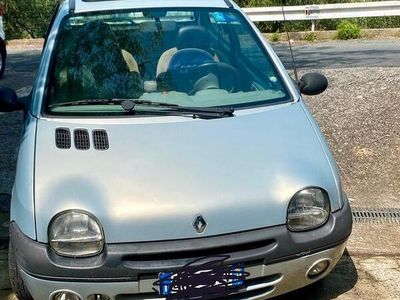 Usata Renault Twingo 58 CV (42 kW) 2000 Grigio Utilitaria