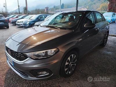 Usata Fiat Tipo Lounge 120 CV (88 kW) 2016 Marrone Berlina