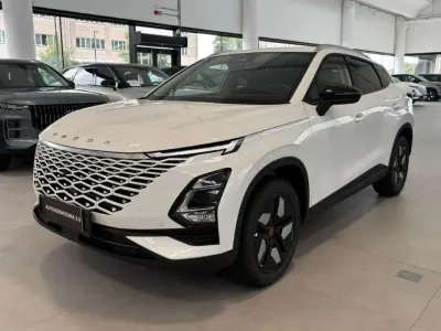 Nuova Omoda 5 147 CV (108 kW) 2026 Bianco SUV