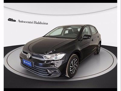 Usata VW Polo Life 95 CV (69 kW) 2023 Nero perla Utilitaria