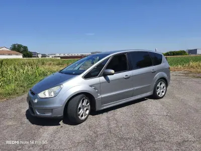 Usata Ford S-MAX Titanium 140 CV (102 kW) 2008 Monovolume