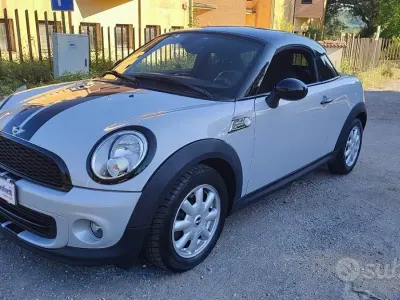 Usata Mini Cooper Coupé 123 CV (90 kW) 2014 Bianco Coupé