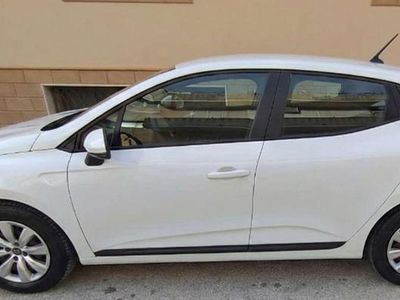 Usata Renault Clio V 100 CV (73 kW) 2020 Bianco Berlina