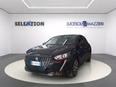 Usata Peugeot 208 Active 101 CV (74 kW) 2023 Nero Utilitaria