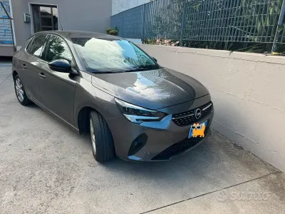 Usata Opel Corsa Elegance 101 CV (74 kW) 2020 Grigio Utilitaria