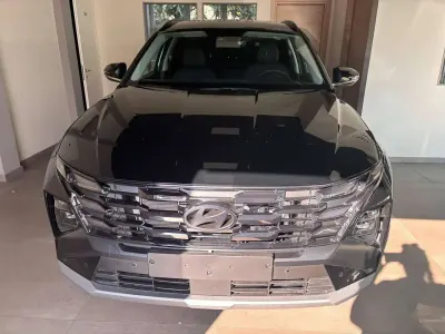 Nuova Hyundai Tucson 179 CV (131 kW) 2026 Nero SUV