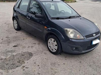 Usata Ford Fiesta 68 CV (50 kW) 2006 Utilitaria