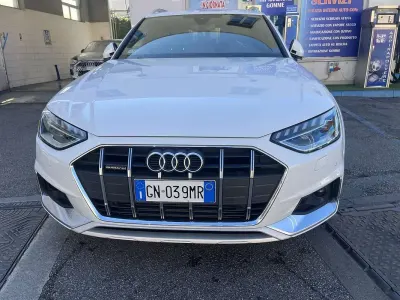 Usata Audi A4 Allroad Business 245 CV (180 kW) 2020 Bianco Station wagon