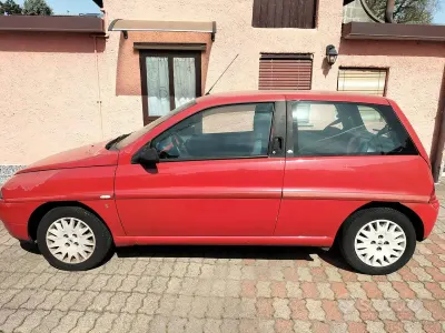 Usata Lancia Ypsilon 60 CV (44 kW) 2002 Utilitaria