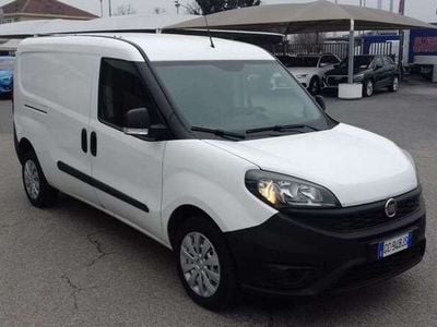 Usata Fiat Doblò Business 95 CV (69 kW) 2020 Bianco Monovolume