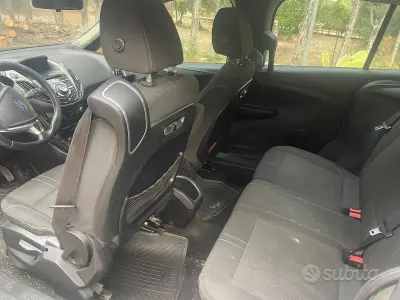 Usata Ford B-MAX 95 CV (69 kW) 2012 Marrone Monovolume