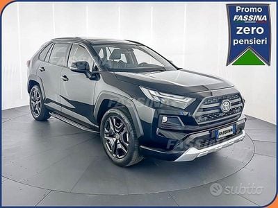 Usata Toyota RAV4 Hybrid 222 CV (163 kW) 2022 Nero SUV