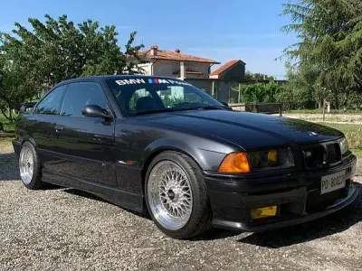Usata BMW 325 Efficient Dynamics 192 CV (141 kW) 1992 Coupé