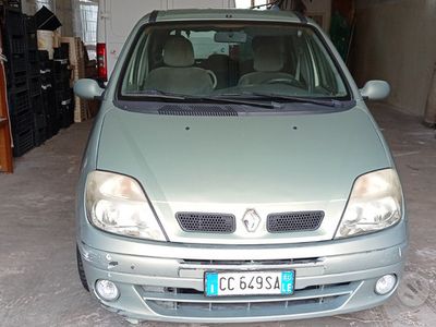 usata Renault Scénic Scénic 1.9 dCi Confort Authentique