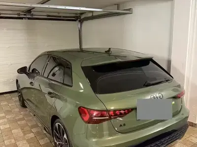 Usata Audi A3 S-Line 150 CV (110 kW) 2025 Verde Berlina