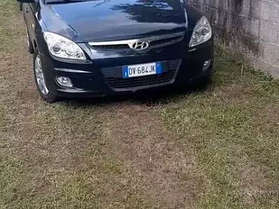 Usata Hyundai i30 90 CV (66 kW) 2009 Nero Berlina