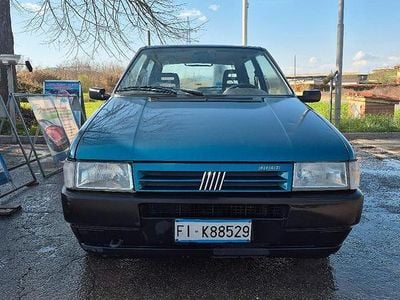 Occasion Fiat Uno 45 ch (33 kW) 1990 Vert Citadine