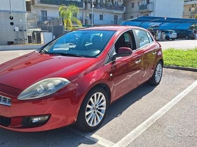 Usata Fiat Bravo 90 CV (66 kW) 2010 Rosso Utilitaria
