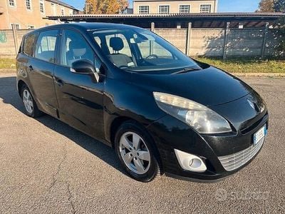 Occasion Renault Scénic III Luxe 110 ch (80 kW) 2011 Noir Monospace