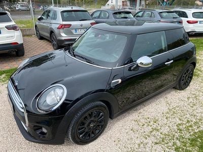 Usata Mini One D Hype 95 CV (69 kW) 2017 Nero Utilitaria